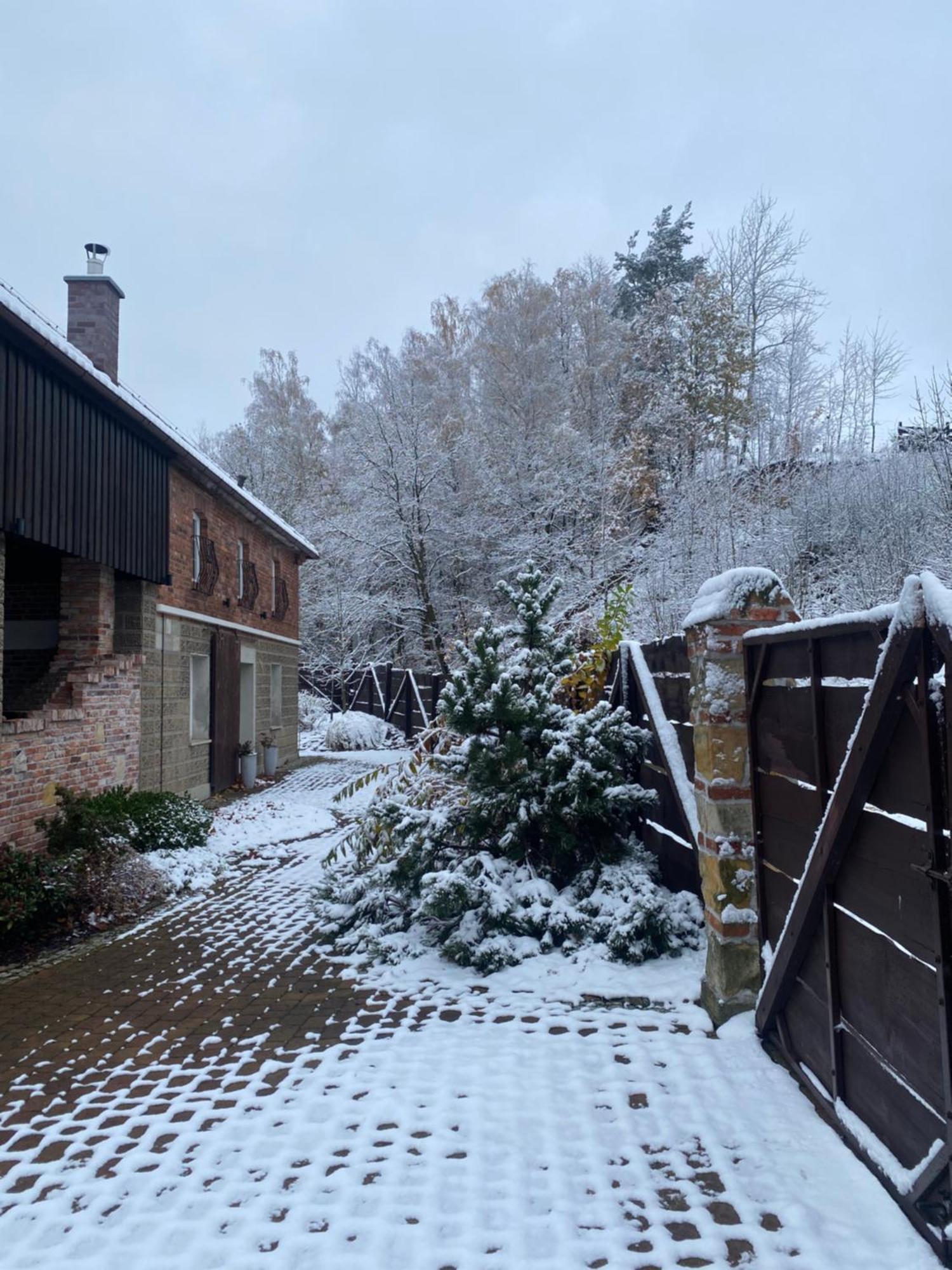 Na Uboczu Villa Gryfów Śląski Exteriör bild