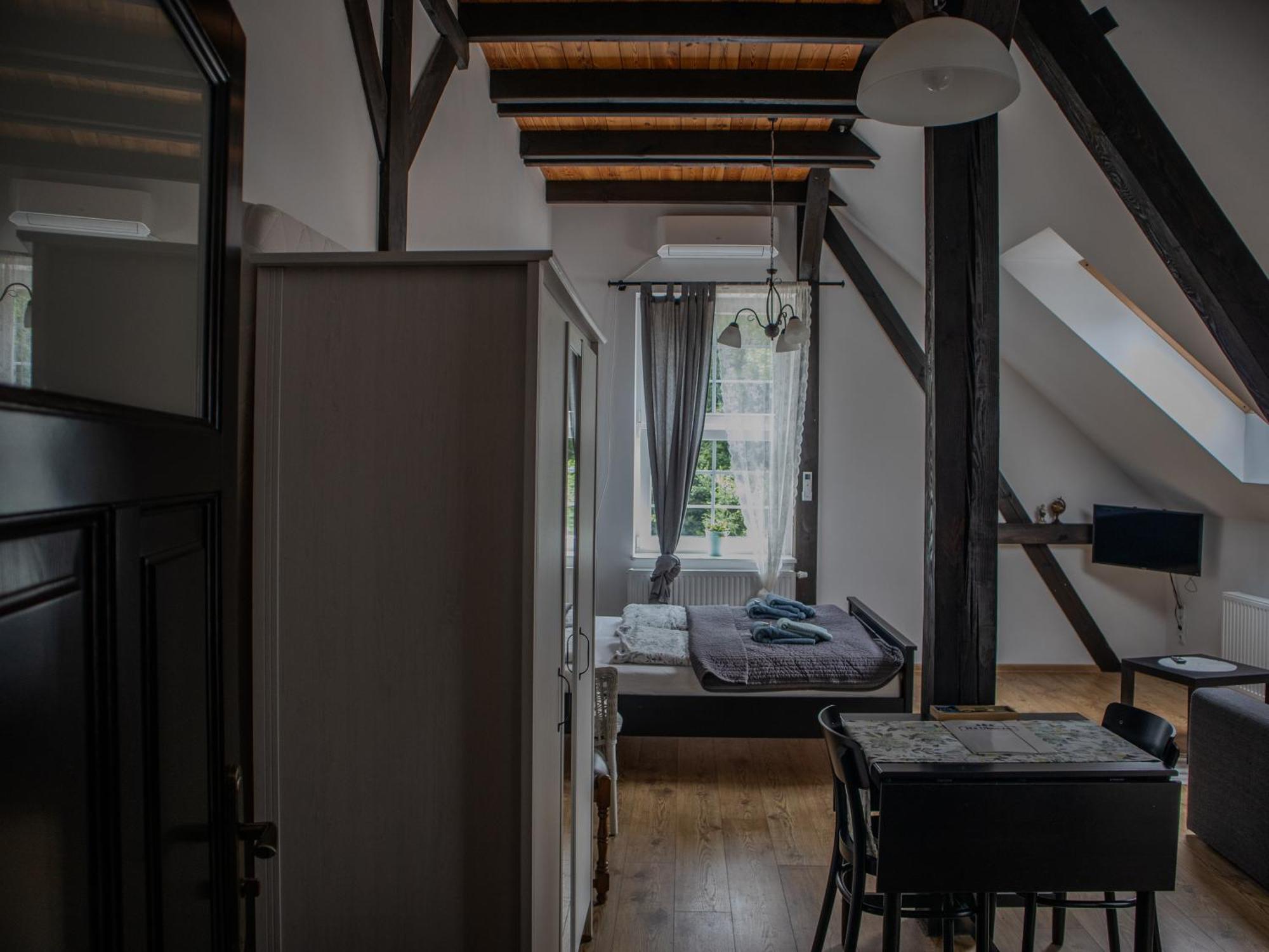 Na Uboczu Villa Gryfów Śląski Rum bild